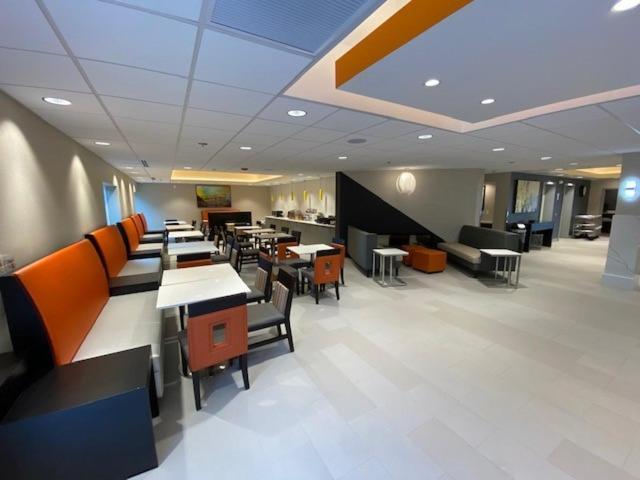La Quinta Inn By Wyndham Lynnwood Exteriér fotografie
