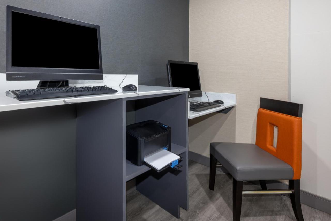 La Quinta Inn By Wyndham Lynnwood Exteriér fotografie