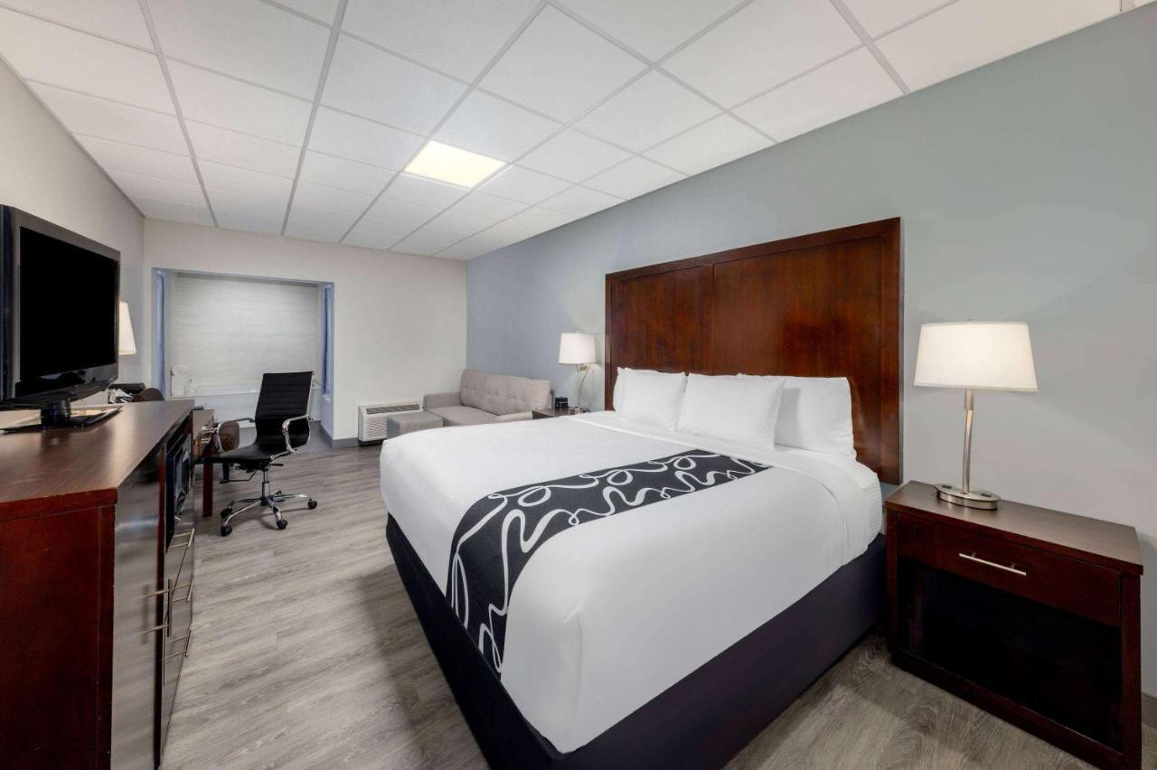 La Quinta Inn By Wyndham Lynnwood Exteriér fotografie